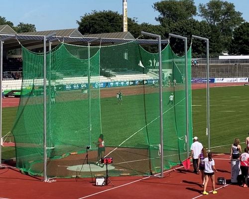 Freunde der Leichtathletik stiften Geschwindigkeitsmesser für WLV