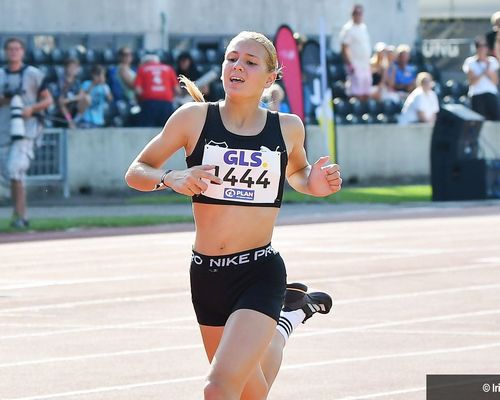 Hindernis-Titel und heiße Sprints beim KOST Läufermeeting Pliezhausen