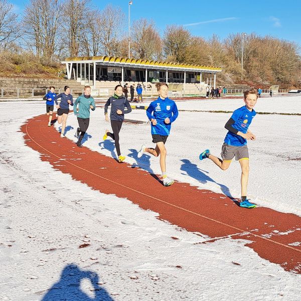 Flotter Cooper auf der freigekehrten Bahn