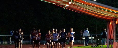 Lange Laufnacht: Schnelle Zeiten in Karlsruhe